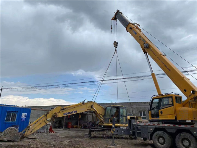 上城区25吨吊车的工作半径是多少？