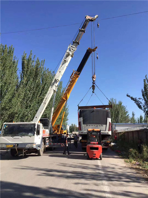 上城区港口集装箱搬运案例